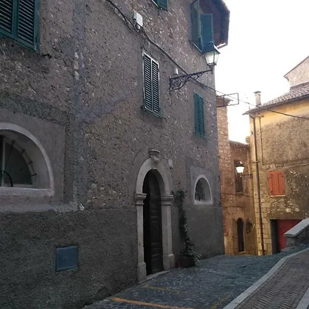 Appartamento Cozy 40 Mins From Rome Acuto